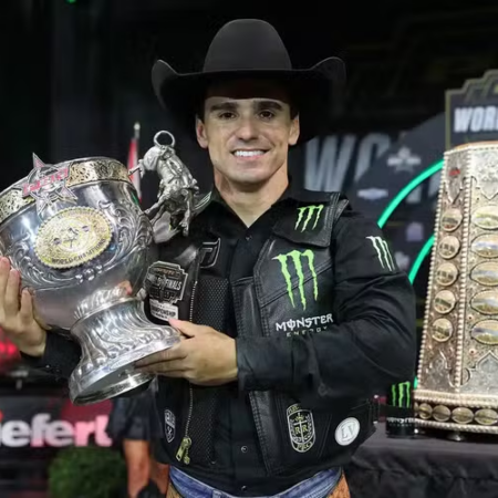 Tricampeão mundial de rodeios reforça equipe americana em 2026