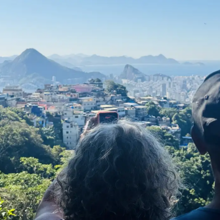 Trilha na Rocinha revela história da Mata Atlântica